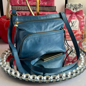 Hobo Cassie Blue Leather Multi Pocket Crossbody bag